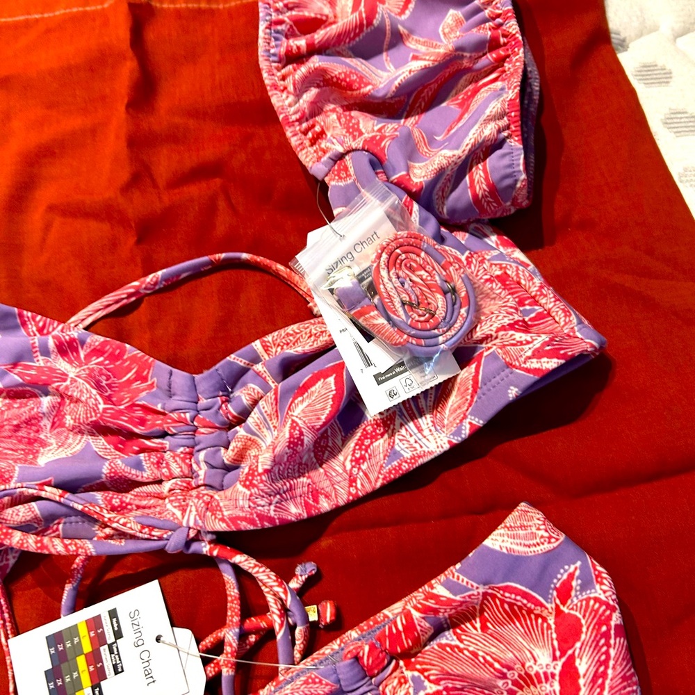 Walmart brand 2 piece swimsuit